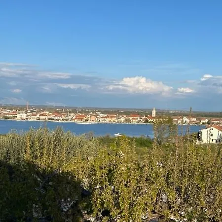 Lägenhet Burin *
